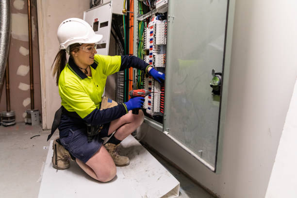 Best Affordable Emergency Electrician  in Franklin Center, NJ